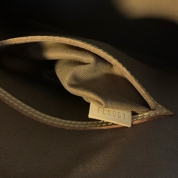 Authentic Louis Vuitton Alma PM - Picture 7 of 8